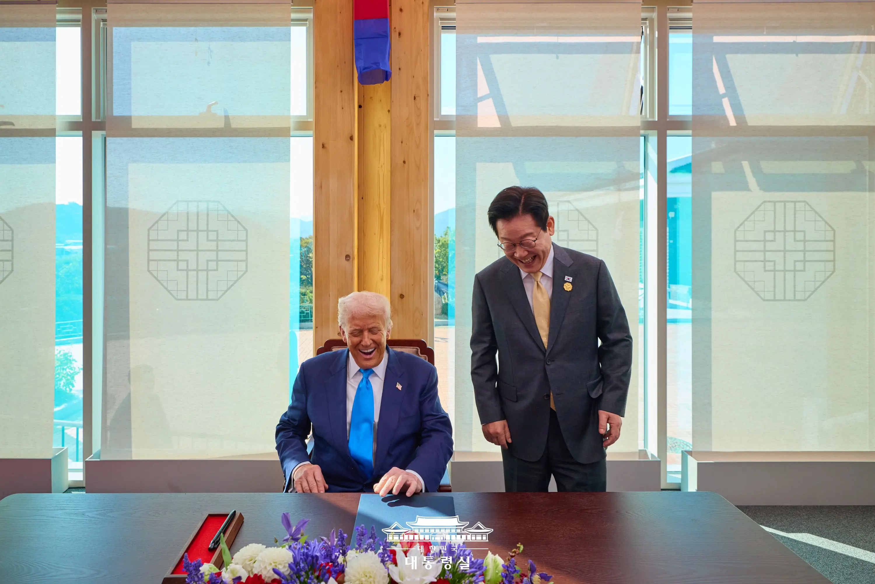 rapid fire: Nuclear-powered submarines / NewJeans and Corporate Korea’s crisis management